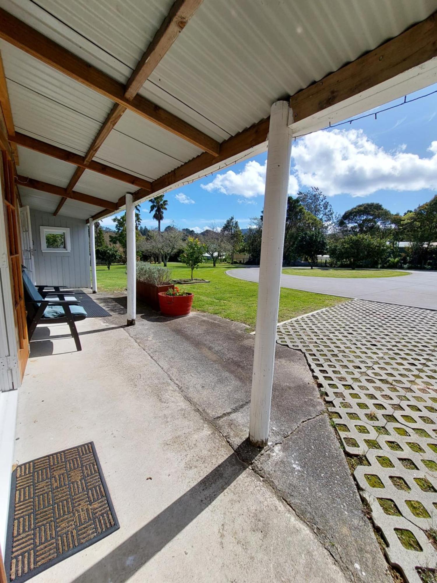 4 Palms Cottage Coromandel Town Eksteriør bilde